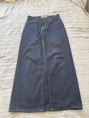 Classic Dark Blue Wide-Leg Denim jeans